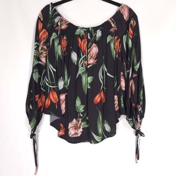 ASTR The Label Chavelle Floral Off Shoulder Top MEDIUM Viscose Black‎ ACT12455 - Picture 6 of 13